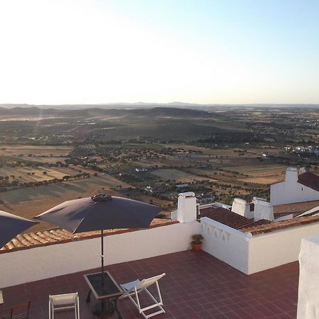 Maison d'hôtes Dom Nuno - Turismo De Habitacao à Monsaraz Extérieur photo
