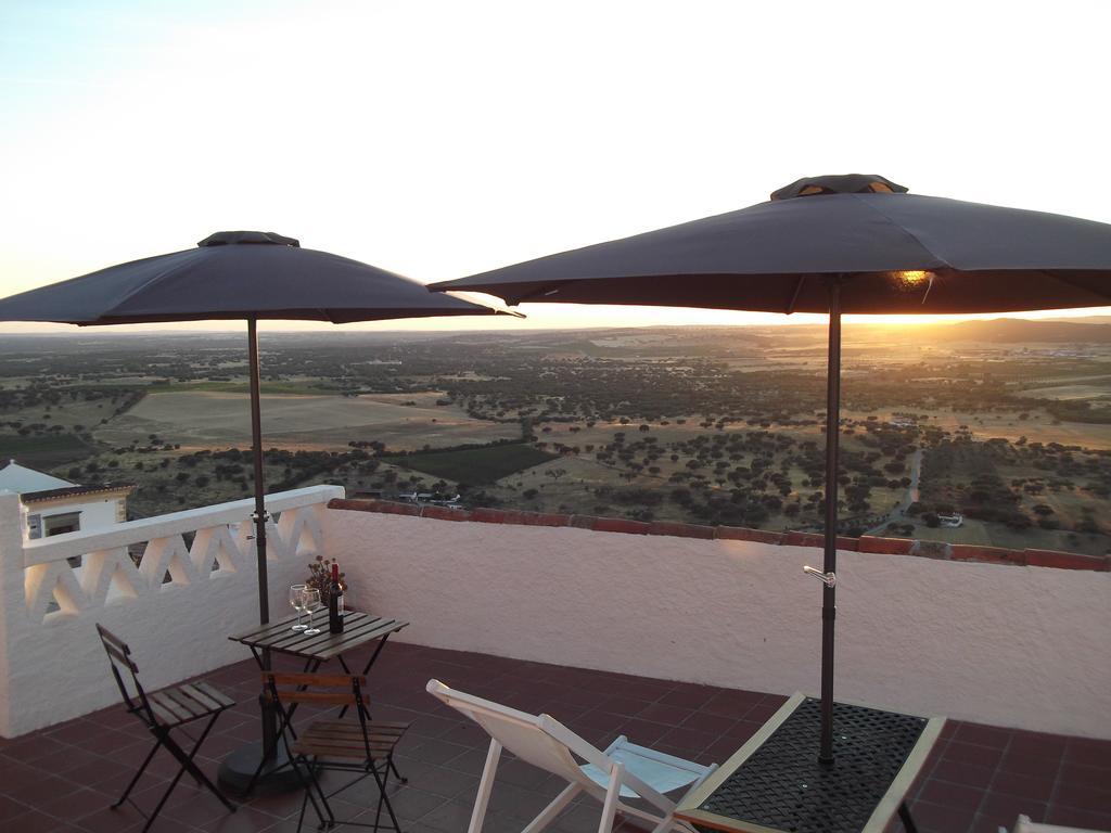 Maison d'hôtes Dom Nuno - Turismo De Habitacao à Monsaraz Extérieur photo