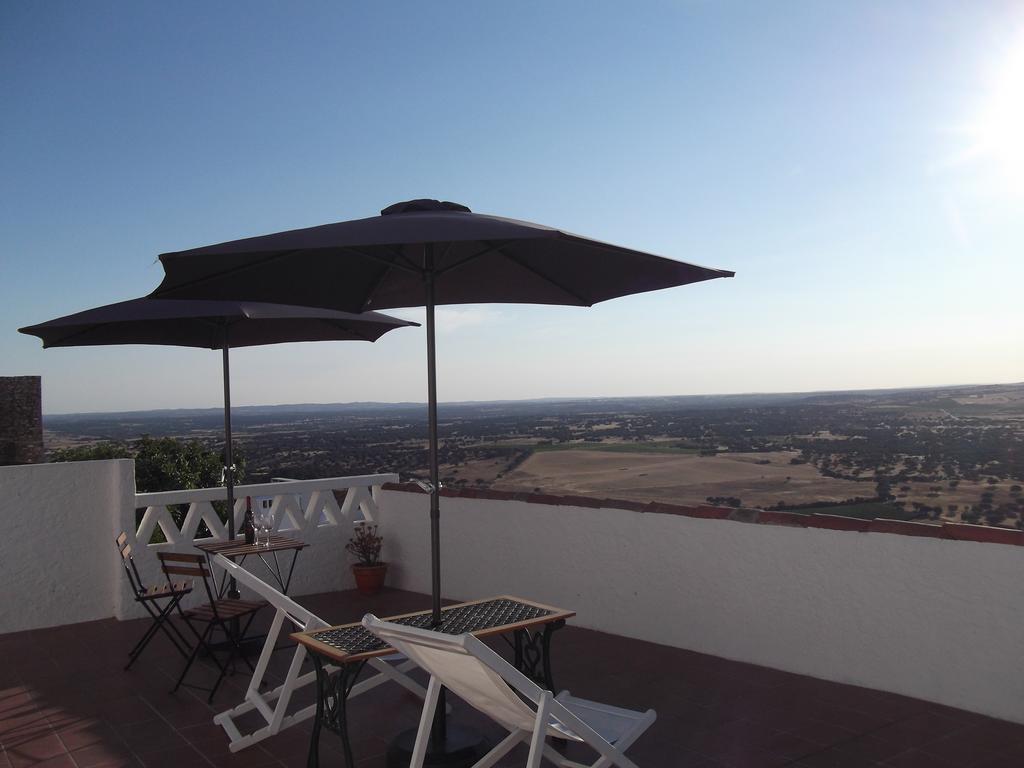 Maison d'hôtes Dom Nuno - Turismo De Habitacao à Monsaraz Extérieur photo