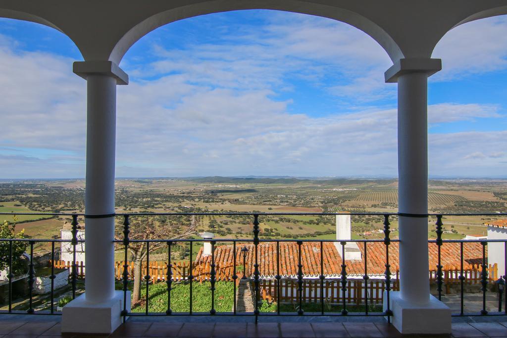 Maison d'hôtes Dom Nuno - Turismo De Habitacao à Monsaraz Extérieur photo